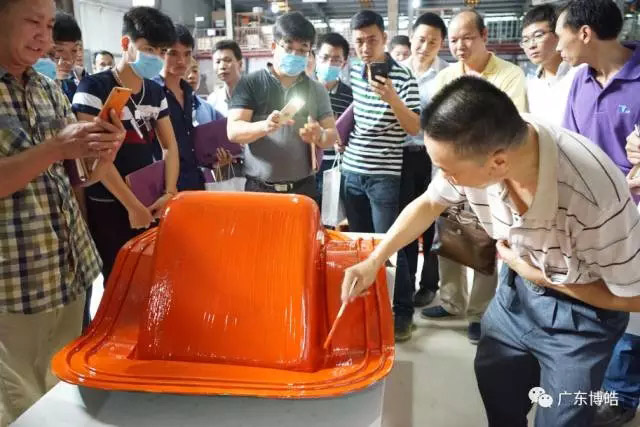 中國不飽和聚酯樹脂行業協會 華南玻璃鋼新技術交流培訓中心第三期玻璃鋼模具制作培訓班-14